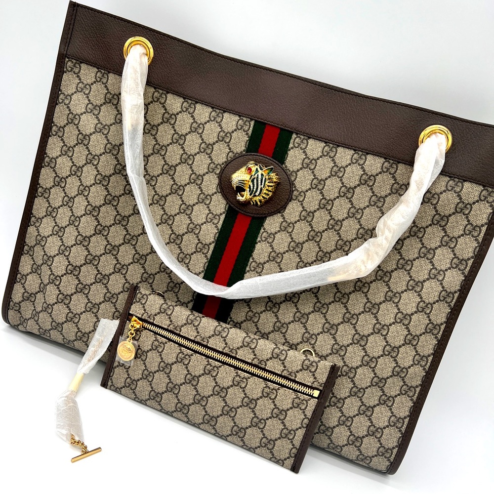 GUCCI GG Supreme Monogram Large Rajah Chain Tote